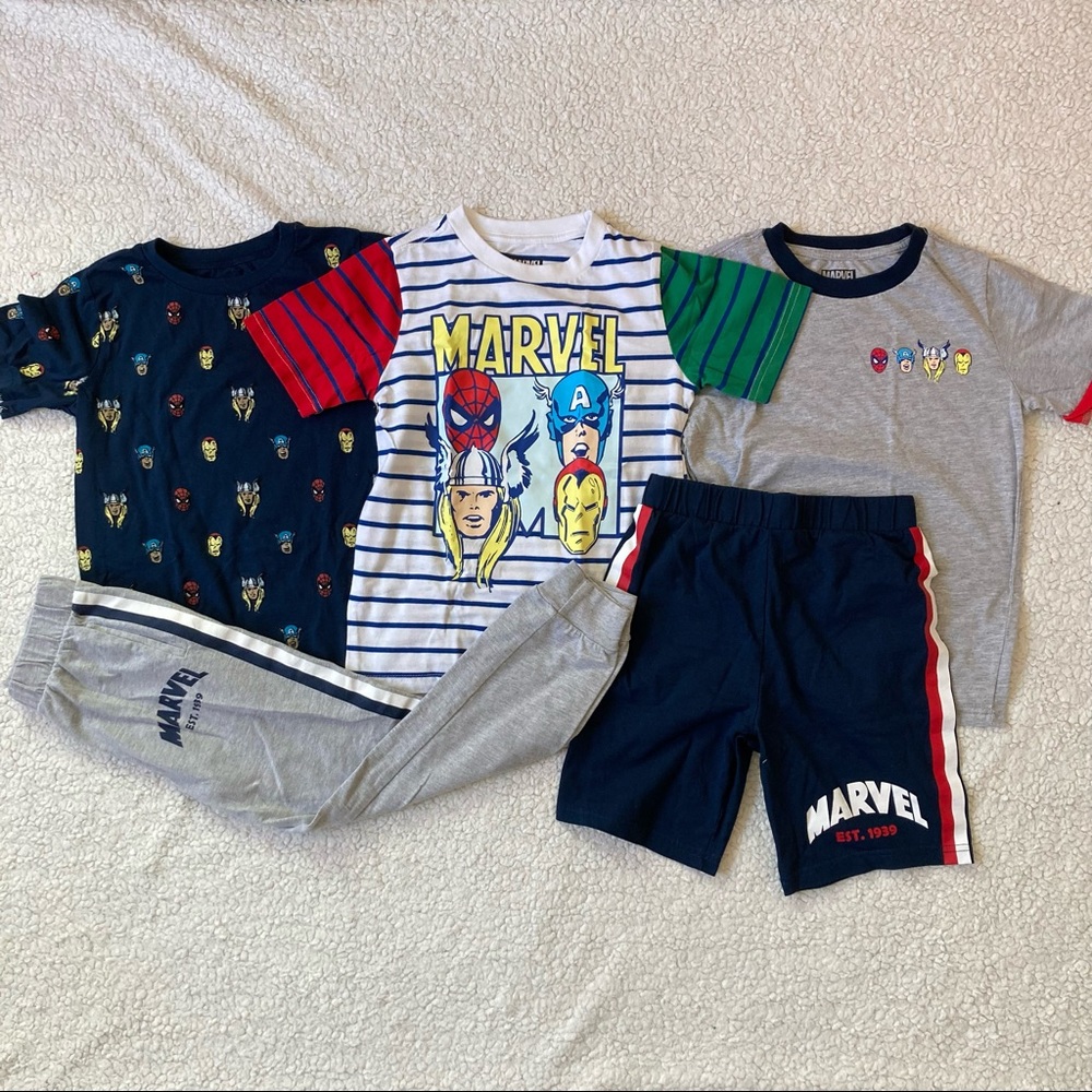 Marvel Avenger comic pajama set